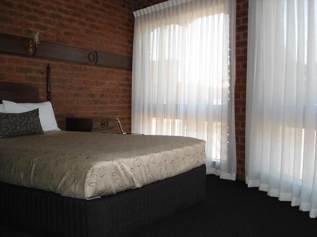 Albury Townhouse Motel Dış mekan fotoğraf